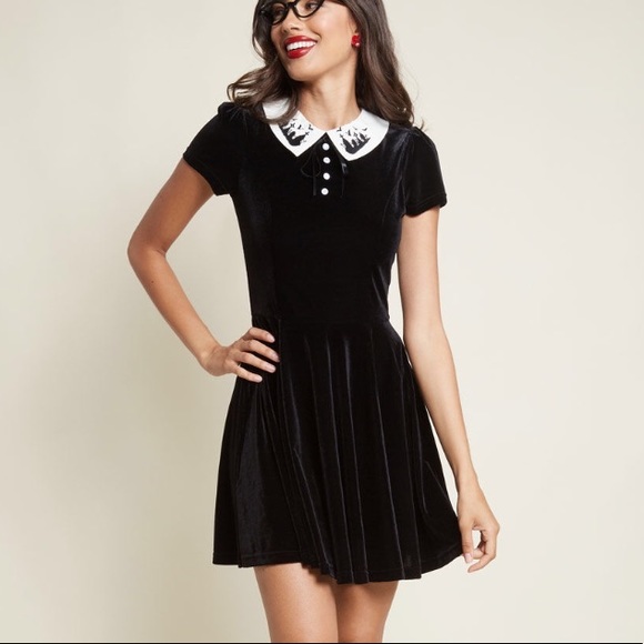 Hell Bunny Dresses & Skirts - FINAL PRICE NWT! Hell Bunny Velvet Dress